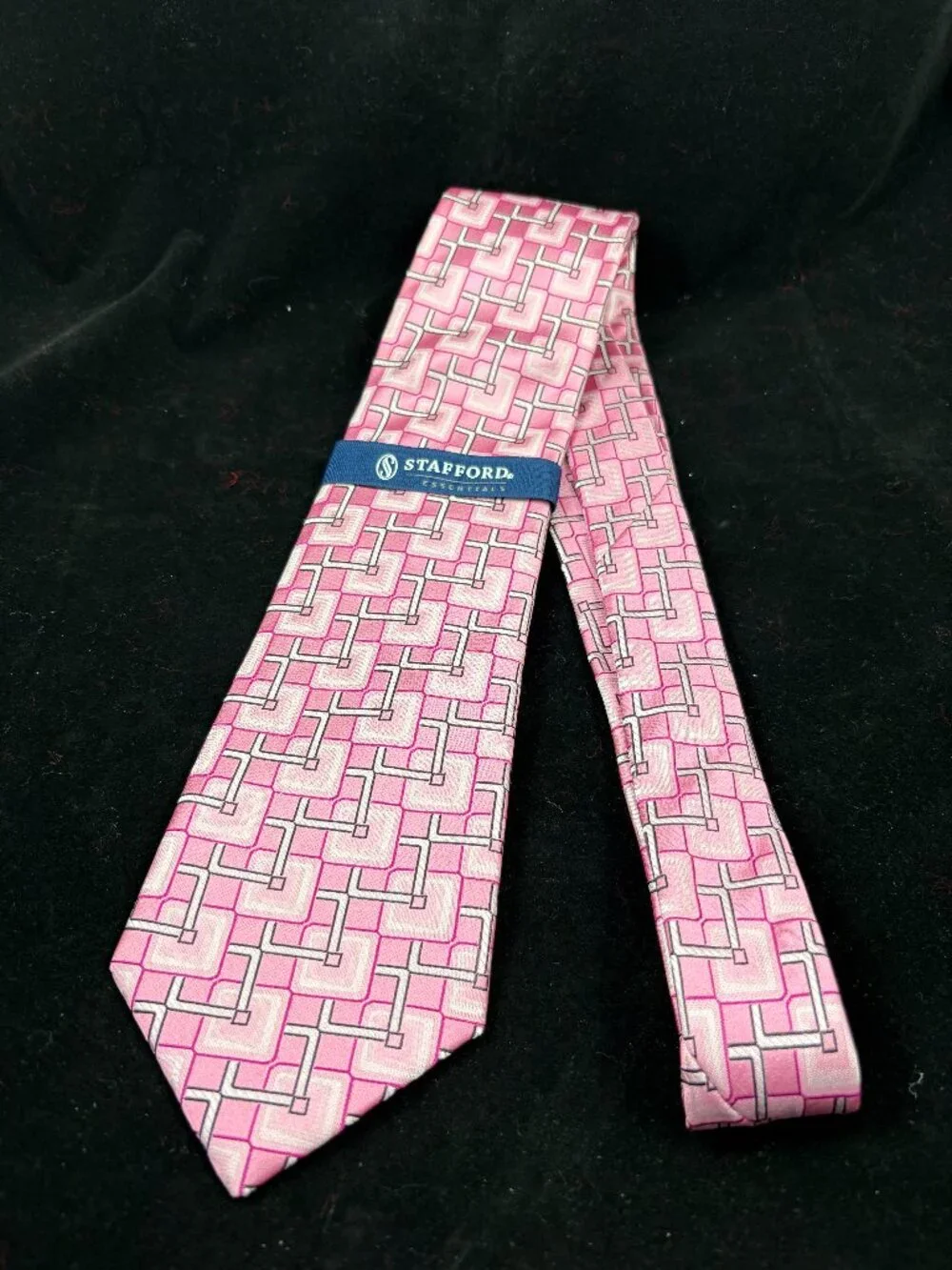 Stafford Essentials Men's Tie Pink Silk NEW